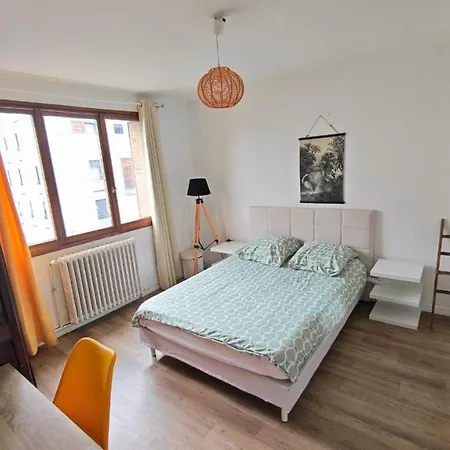 Dans Un Partagé Habitación en casa particular Annecy